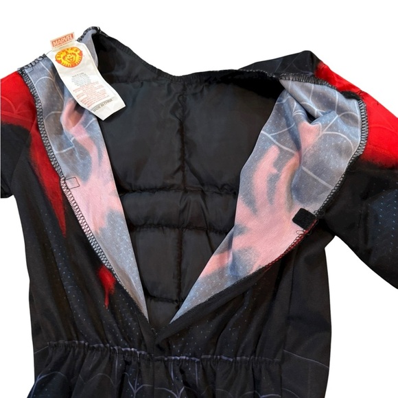 Boys Spider-Man costume size small (6-8) Jumpsuit only NO MASK. - Picture 7 of 11